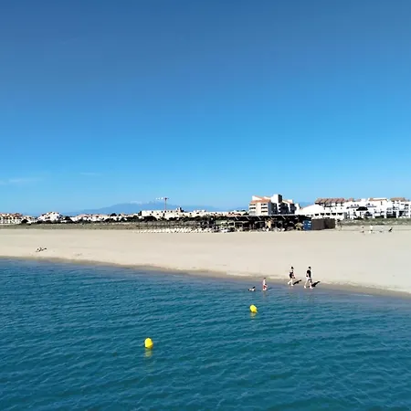 Chloe Vue Et Canigou 1ere Ligne Leucate